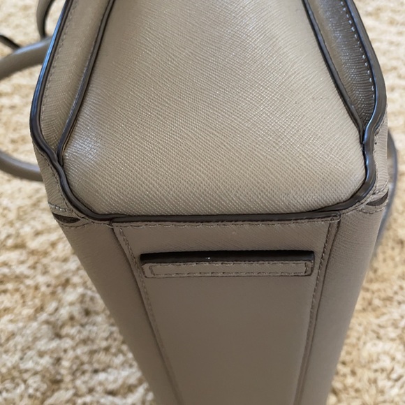 Tory Burch Small Robinson Zip Tote French Grey - Picture 5 of 8